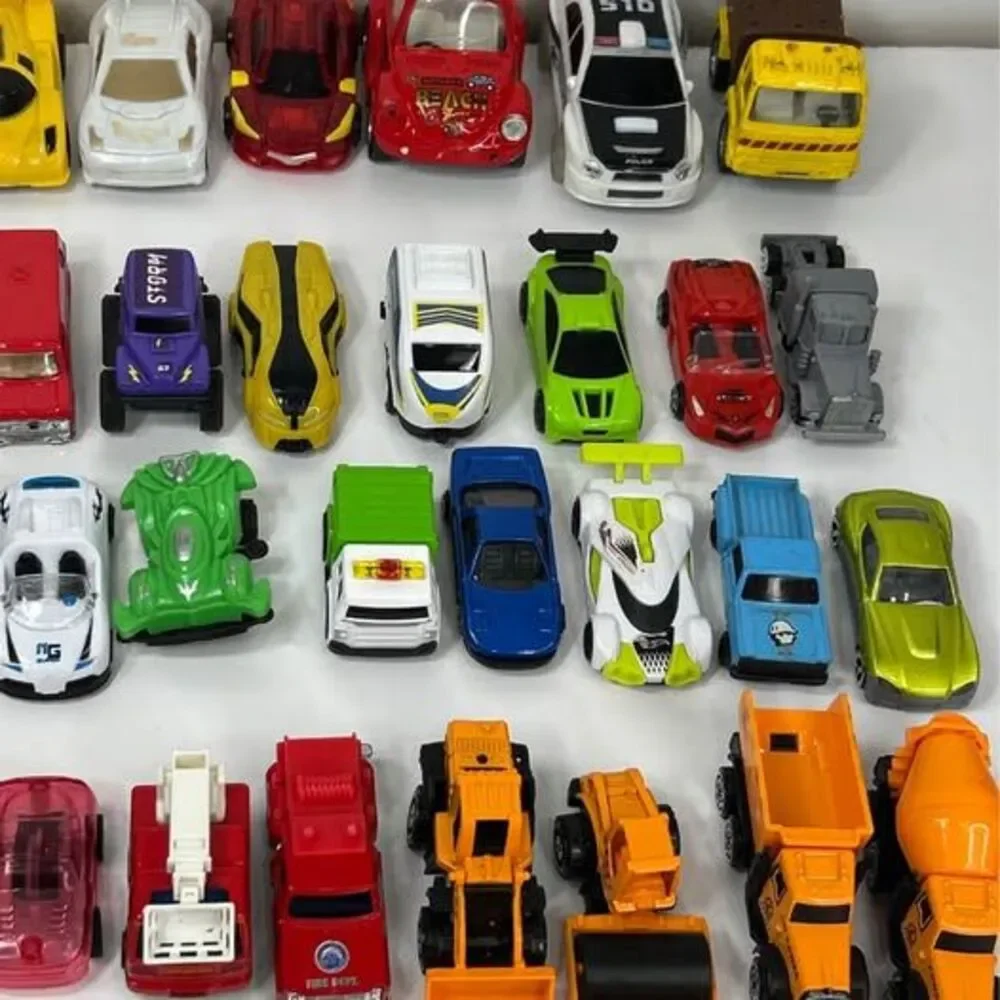 40 Unbranded Plastic Cars Lot Construction Train Race Car Military Truck Van